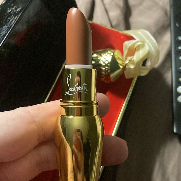 Christian louboutin lipstick - Picture 3 of 5
